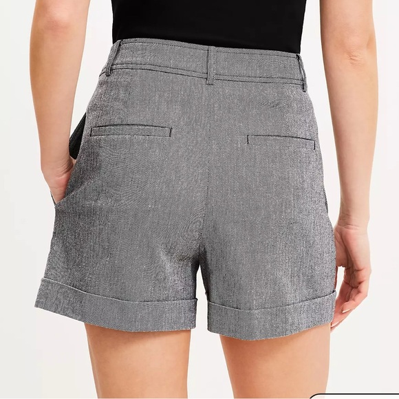 Loft Cuffed Shorts in Cotton Linen - Picture 3 of 4